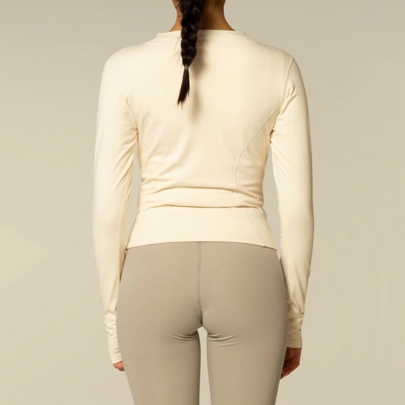 437 Cream Zip-Up Curve Jacket - Picture 3 of 6